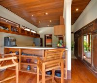 Villa Pangi Gita, Cuisine